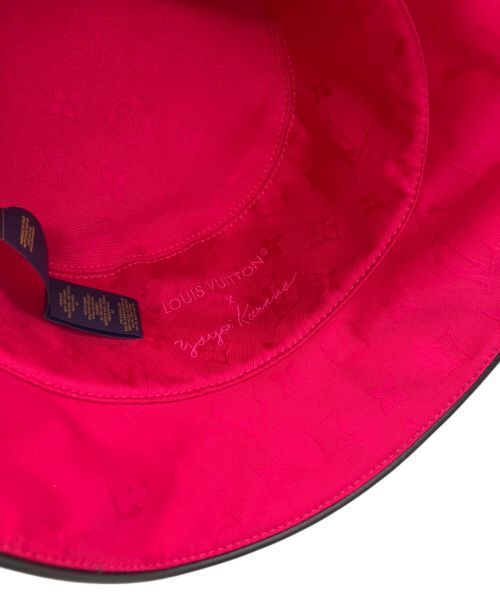 LOUIS VUITTON（ルイ ヴィトン）LOUIS VUITTON (ルイ ヴィトン) 草間彌生 (クサマヤヨイ) ×草間彌生 ポルカドット モノグラムリバーシブル バケットハット ブラック×ショッキングピンク サイズ:Sの古着・服飾アイテム