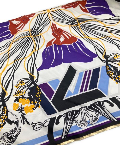 LOUIS VUITTON（ルイ ヴィトン）LOUIS VUITTON (ルイ ヴィトン) フラワープリントシルクスカーフ/2018年 ホワイト×パープル×イエロー サイズ:-の古着・服飾アイテム