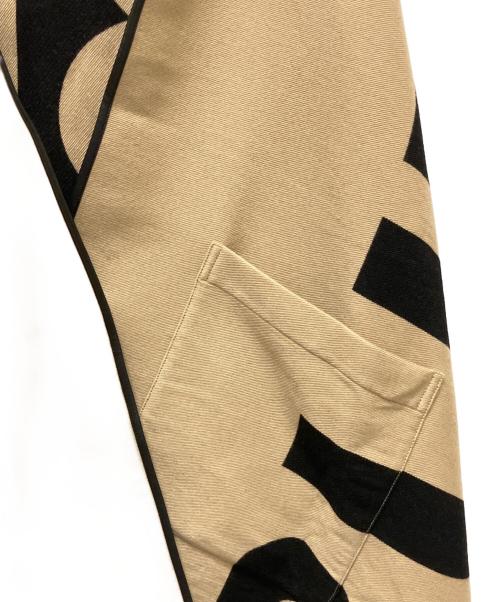 BURBERRY（バーバリー）BURBERRY (バーバリー) ビッグロゴ ケープ ポンチョ フード ベージュの古着・服飾アイテム