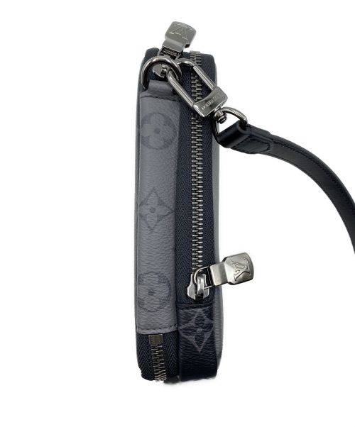 LOUIS VUITTON（ルイ ヴィトン）LOUIS VUITTON (ルイ ヴィトン) ダブルフォンポーチ グレー サイズ:-の古着・服飾アイテム
