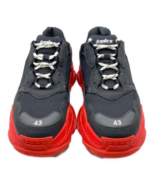 BALENCIAGA（バレンシアガ）BALENCIAGA (バレンシアガ) TRIPLE S ブラック サイズ:43の古着・服飾アイテム