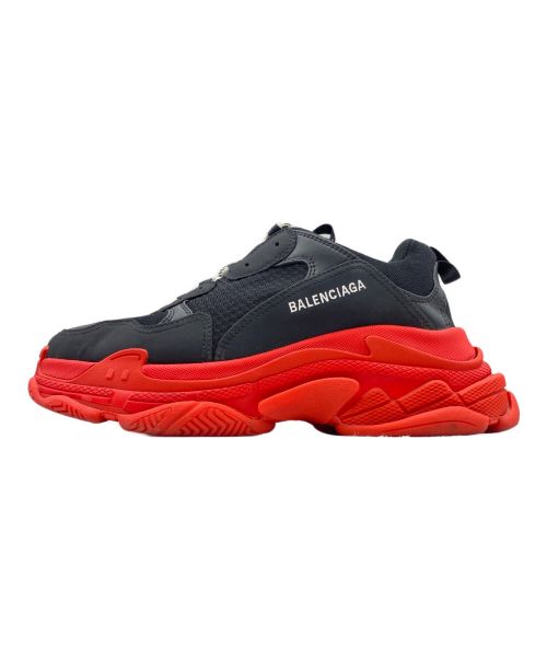 BALENCIAGA（バレンシアガ）BALENCIAGA (バレンシアガ) TRIPLE S ブラック サイズ:43の古着・服飾アイテム