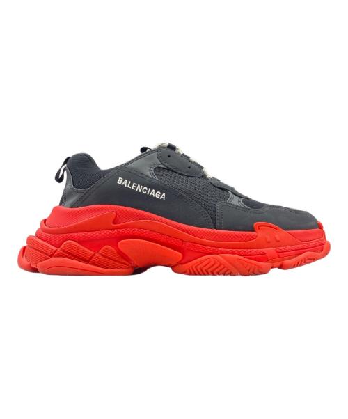 BALENCIAGA（バレンシアガ）BALENCIAGA (バレンシアガ) TRIPLE S ブラック サイズ:43の古着・服飾アイテム