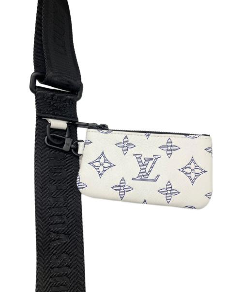 LOUIS VUITTON（ルイ ヴィトン）LOUIS VUITTON (ルイ ヴィトン) Trio Messenger Monogram Shadow トリオメッセンジャー モノグラム・シャドウ サイズ:-の古着・服飾アイテム