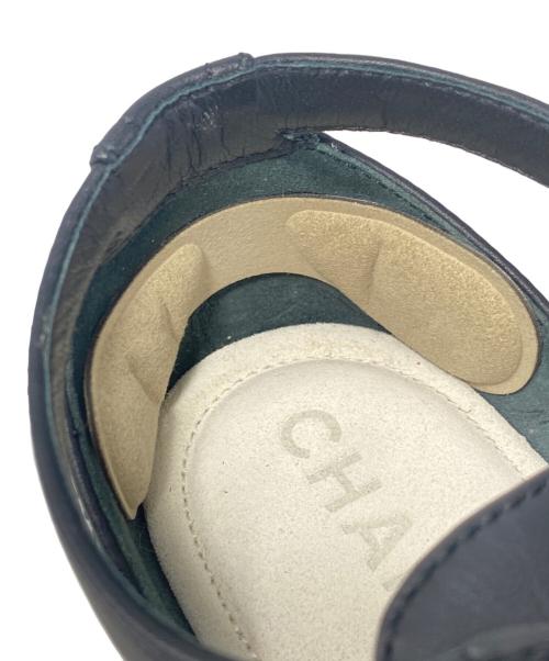 CHANEL（シャネル）CHANEL (シャネル) オープントゥーサンダル ブラック サイズ:37の古着・服飾アイテム