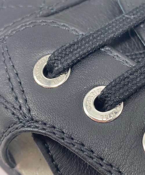 CHANEL（シャネル）CHANEL (シャネル) オープントゥーサンダル ブラック サイズ:37の古着・服飾アイテム