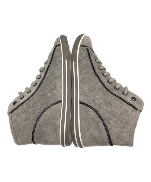 CHANEL（シャネル）CHANEL (シャネル) スエードココマークミドルカットスニーカー グレー サイズ:37の古着・服飾アイテム