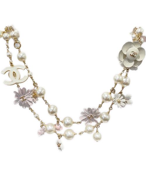 CHANEL（シャネル）CHANEL (シャネル) カメリアパールモチーフネックレス ホワイトの古着・服飾アイテム