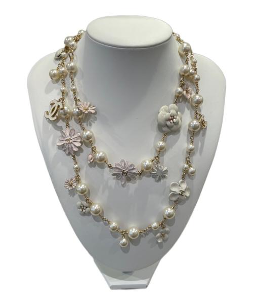 CHANEL（シャネル）CHANEL (シャネル) カメリアパールモチーフネックレス ホワイトの古着・服飾アイテム