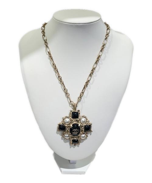 CHANEL（シャネル）CHANEL (シャネル) カラーストーンパールネックレス ブラック×ホワイトの古着・服飾アイテム