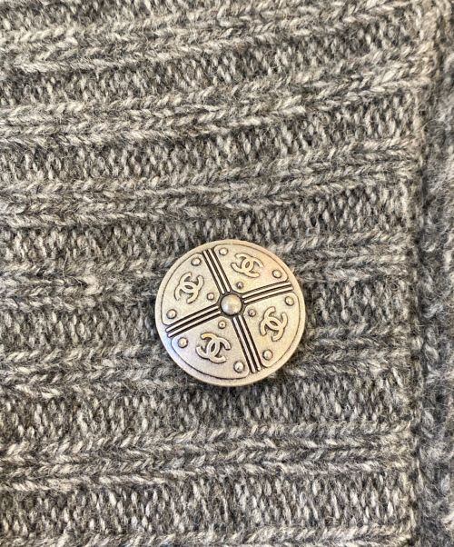 CHANEL（シャネル）CHANEL (シャネル) ニットカーディガン グレー サイズ:36の古着・服飾アイテム