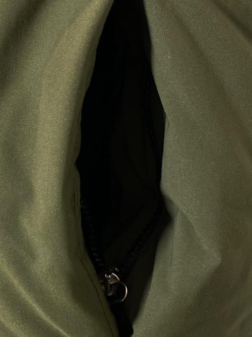 OAMC（オーエーエムシー）OAMC (オーエーエムシー) INFLATE GILET オリーブ サイズ:Sの古着・服飾アイテム