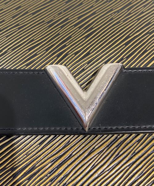 LOUIS VUITTON（ルイ ヴィトン）LOUIS VUITTON (ルイ ヴィトン) エピ・プラティーヌ ポシェット・プラット クラッチバッグ ブラック サイズ:-の古着・服飾アイテム