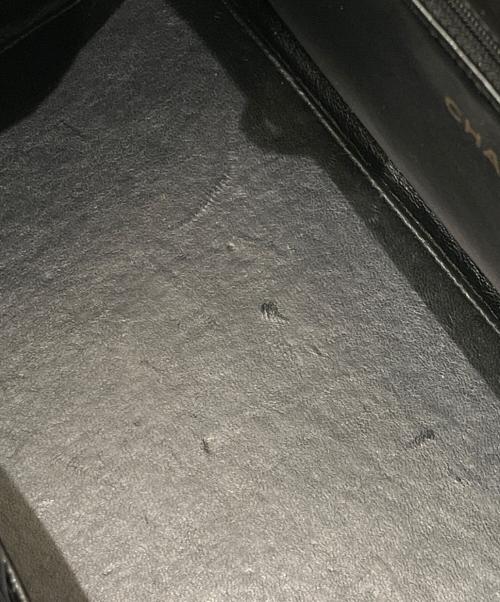 CHANEL（シャネル）CHANEL (シャネル) パテントチェーンショルダートートバッグ ブラック×ゴールドの古着・服飾アイテム