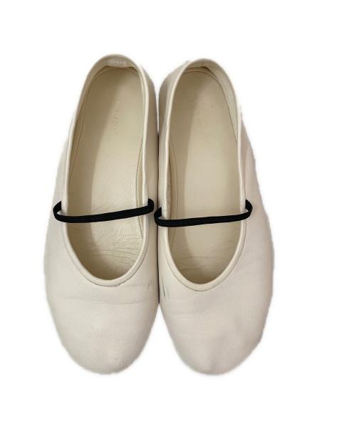 THE ROW（ザ ロウ）THE ROW (ザ ロウ) スリッパレザーシューズ アイボリー サイズ:37の古着・服飾アイテム