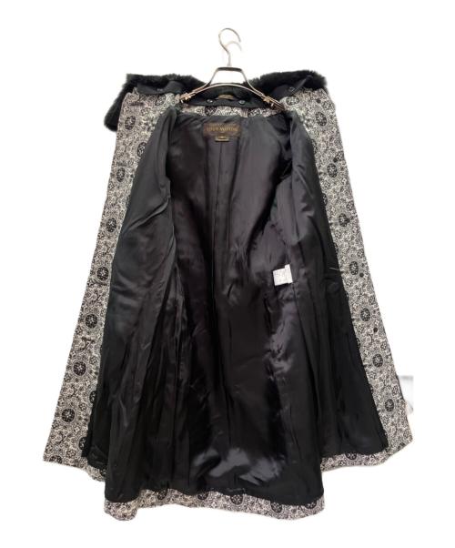LOUIS VUITTON（ルイ ヴィトン）LOUIS VUITTON (ルイ ヴィトン) ファー付 ロングコート ブラック サイズ:36の古着・服飾アイテム