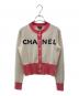 CHANEL（シャネル）の古着「カシミヤロゴカーディガン」｜ホワイト