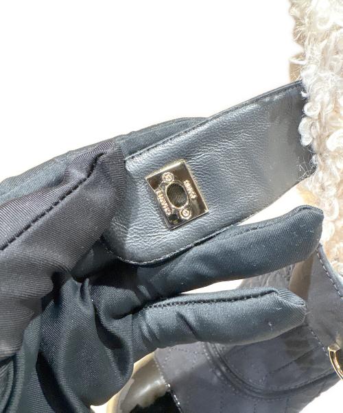 CHANEL（シャネル）CHANEL (シャネル) ココマークマトラッセショートブーツ ブラック サイズ:37 1/2の古着・服飾アイテム