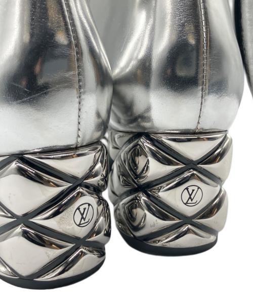 LOUIS VUITTON（ルイ ヴィトン）LOUIS VUITTON (ルイ ヴィトン) Side zip metal short boots　サイドジップメタルショートブーツ シルバー サイズ:381/2の古着・服飾アイテム