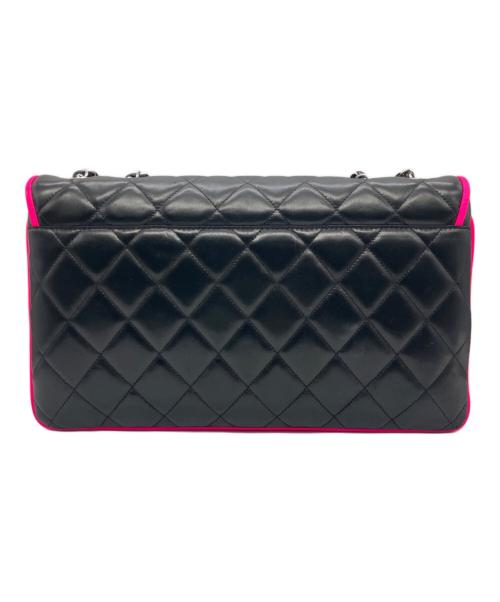 CHANEL（シャネル）CHANEL (シャネル) 2008クルーズクラシックフラップショルダーバッグ ブラック×ピンク サイズ:35の古着・服飾アイテム