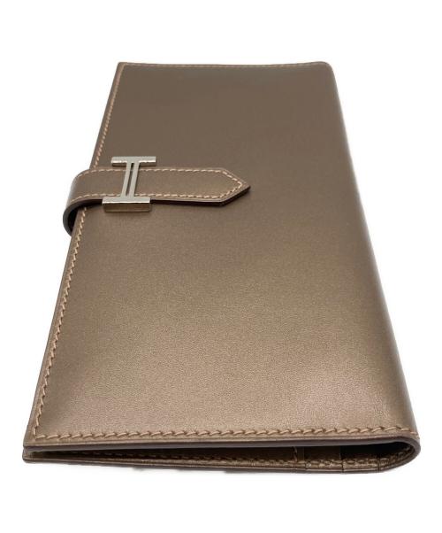 HERMES（エルメス）HERMES (エルメス) ☐I刻印　ベアンスフレ 長財布/ボックスカーフ ブロンズの古着・服飾アイテム