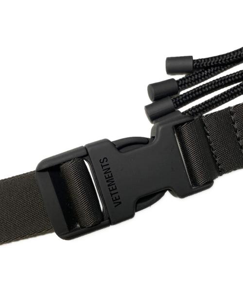 VETEMENTS（ヴェトモン）VETEMENTS (ヴェトモン) ウエストバッグ ブラック サイズ:-の古着・服飾アイテム