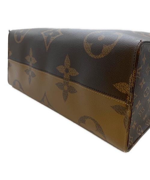 LOUIS VUITTON（ルイ ヴィトン）LOUIS VUITTON (ルイ ヴィトン) オンザゴーGM/ハンドバッグ/トートバッグ/モノグラム・ジャイアント・リバース ブラウン サイズ:GMの古着・服飾アイテム