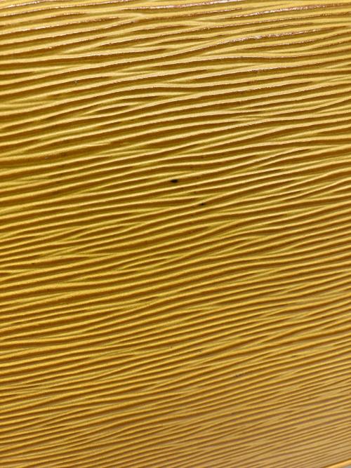 LOUIS VUITTON（ルイ ヴィトン）LOUIS VUITTON (ルイ ヴィトン) ハンドバッグ イエローの古着・服飾アイテム