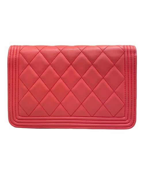 CHANEL（シャネル）CHANEL (シャネル) チェーンウォレット ピンク×ゴールド金具の古着・服飾アイテム