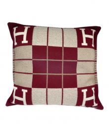 HERMES（エルメス）の古着「アヴァロン クッション」