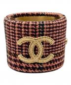 CHANELシャネル）の古着「ココマークバングル」｜ピンク×ゴールド
