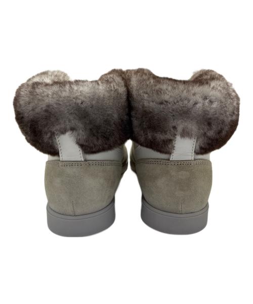 CHANEL（シャネル）CHANEL (シャネル) ミンクファースニーカー G26635 ホワイト×グレー サイズ:37の古着・服飾アイテム