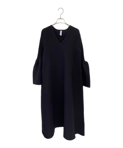 CFCL（シーエフシーエル）CFCL (シーエフシーエル) POTTERY KAFTAN 3 ブラック サイズ:1の古着・服飾アイテム