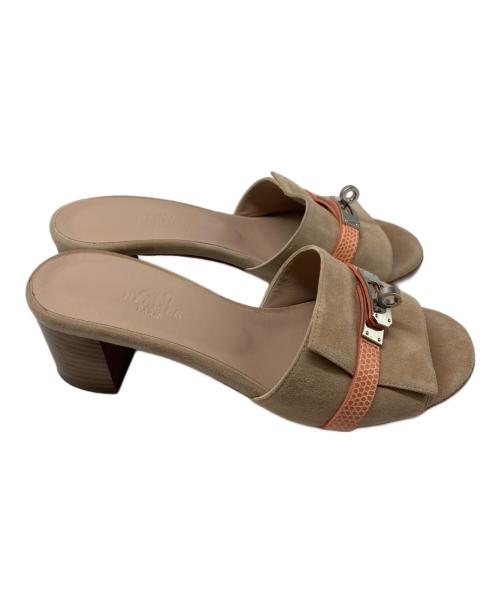 HERMES（エルメス）HERMES (エルメス) ジジ 50/ケリーバックルサンダル/リザード/スウェード ピンクベージュ サイズ:36 1/2の古着・服飾アイテム