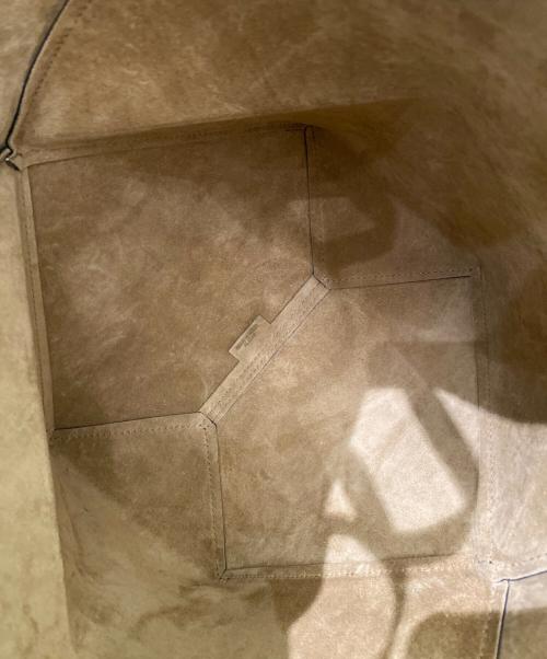 LOEWE（ロエベ）LOEWE (ロエベ) パズルフォルド トート （シャイニーカーフ） ブラック サイズ:ミディアムの古着・服飾アイテム