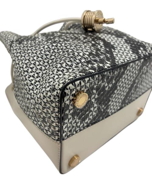 BVLGARI（ブルガリ）BVLGARI (ブルガリ) パイソンバケットショルダーバッグ ライトグレーの古着・服飾アイテム