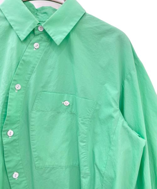 ENFOLD（エンフォルド）ENFOLD (エンフォルド) DISTORTION SHIRT グリーン サイズ:38の古着・服飾アイテム