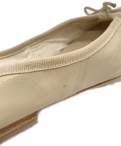 PORSELLI（ポルセリ）PORSELLI (ポルセリ) フラットパンプス ベージュ サイズ:37の古着・服飾アイテム