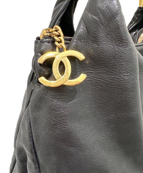 CHANEL（シャネル）CHANEL (シャネル) チェーンショルダーバッグ ブラックの古着・服飾アイテム