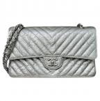 CHANELシャネル）の古着「シェブロン 25」｜シルバー×シルバー金具