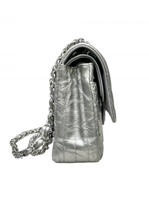 CHANEL（シャネル）CHANEL (シャネル) シェブロン 25 シルバー×シルバー金具 サイズ:-の古着・服飾アイテム