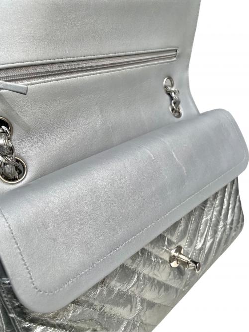 CHANEL（シャネル）CHANEL (シャネル) シェブロン 25 シルバー×シルバー金具 サイズ:-の古着・服飾アイテム