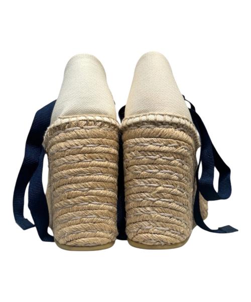 GUCCI（グッチ）GUCCI (グッチ) ウェッジソールサンダル ベージュ サイズ:37 1/2の古着・服飾アイテム