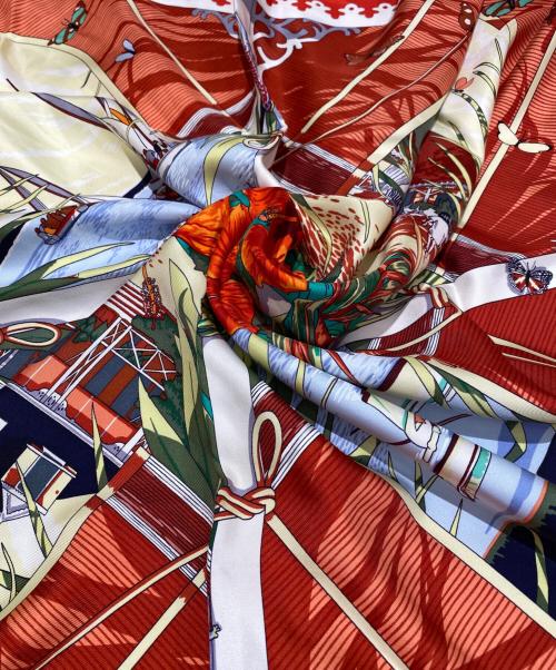 HERMES（エルメス）HERMES (エルメス) カレ90 レッド サイズ:90の古着・服飾アイテム