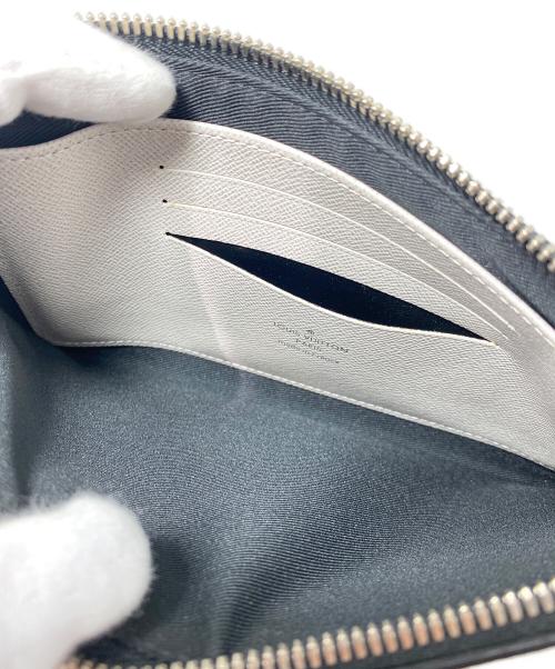 LOUIS VUITTON（ルイ ヴィトン）LOUIS VUITTON (ルイ ヴィトン) タイガラマ ポシェットディスカバリーPM ライトグレー サイズ:PMの古着・服飾アイテム