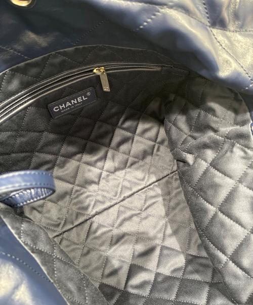 CHANEL（シャネル）CHANEL (シャネル) シャネル22/ネイビー/チェーンショルダーバッグ ネイビー サイズ:スモールの古着・服飾アイテム