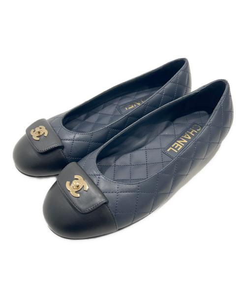 CHANEL（シャネル）CHANEL (シャネル) フラットパンプス G38226 ネイビー サイズ:36 1/2Cの古着・服飾アイテム