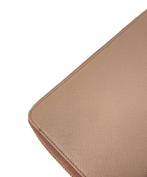 PRADA（プラダ）PRADA (プラダ) ラウンドファスナー長財布 ベージュの古着・服飾アイテム