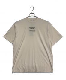 BALENCIAGA（バレンシアガ）の古着「マルチランゲージロゴ刺繍付オーバーサイズT」｜アイボリー