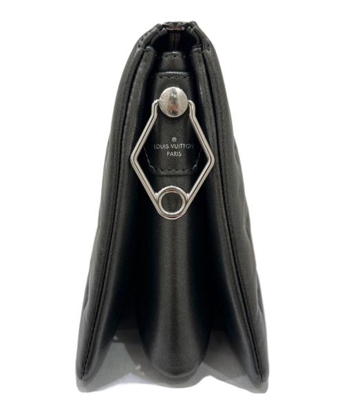 LOUIS VUITTON（ルイ ヴィトン）LOUIS VUITTON (ルイ ヴィトン) クッサン PM M57790 ブラック サイズ:PMの古着・服飾アイテム